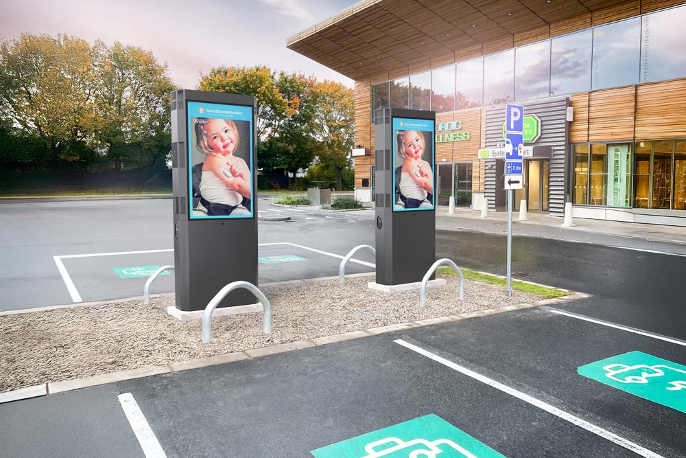 Digitala skärmar med reklam i Sköndal